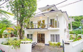 Oceana Hills Residency